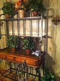 Wrought iron & wood backer rack