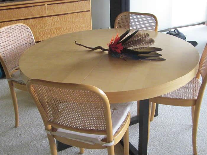 Dining table with 1 leaf iron base