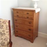 Dresser $ 180.00