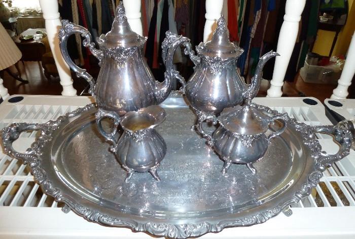 Wallace Baroque #284 5 Piece Silver Plate Tea & Coffee Set w/Serving Tray 