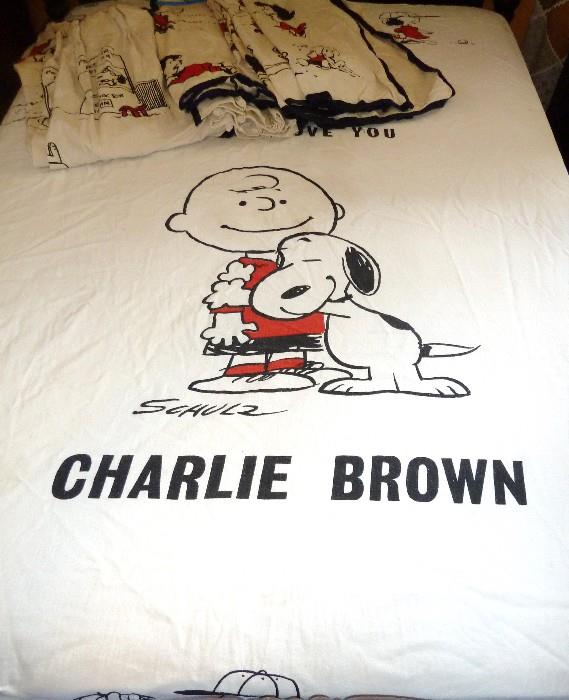 Schulz Charlie Brown United Feature Syndicate 1966 Bedspread Drapery Set