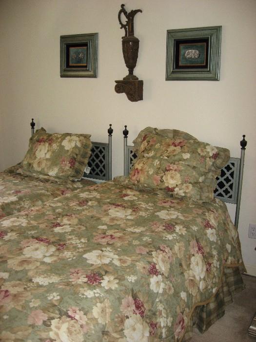 twin beds - how cute would it be to "marry" the headboards and make a daybed for a little girl's room?