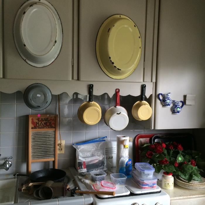 Enamelware and other vintage kitchen items