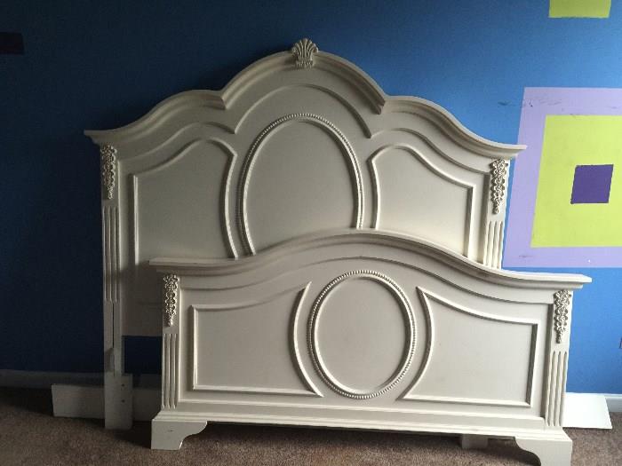 White Headboard and Footboard bedroom suit