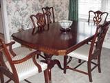 Drexel "Cambridge" dining table with six chairs --two arms and four sides