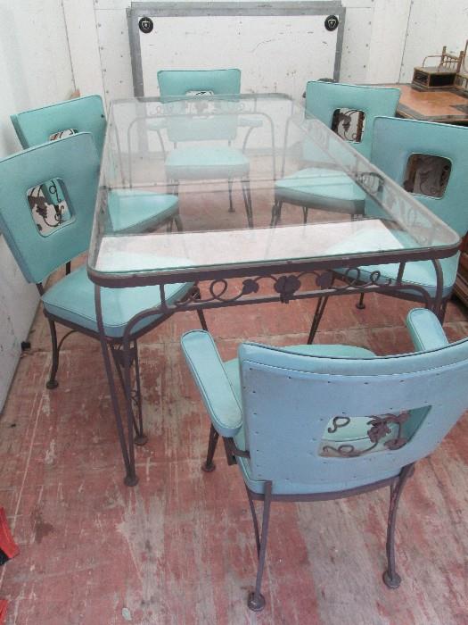 1950's Woodard Dining table and 6 chairs