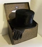 1910 Top Hat with Gloves and Orig Travel Case