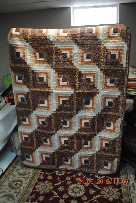 Great Log Cabin pattern quilt
