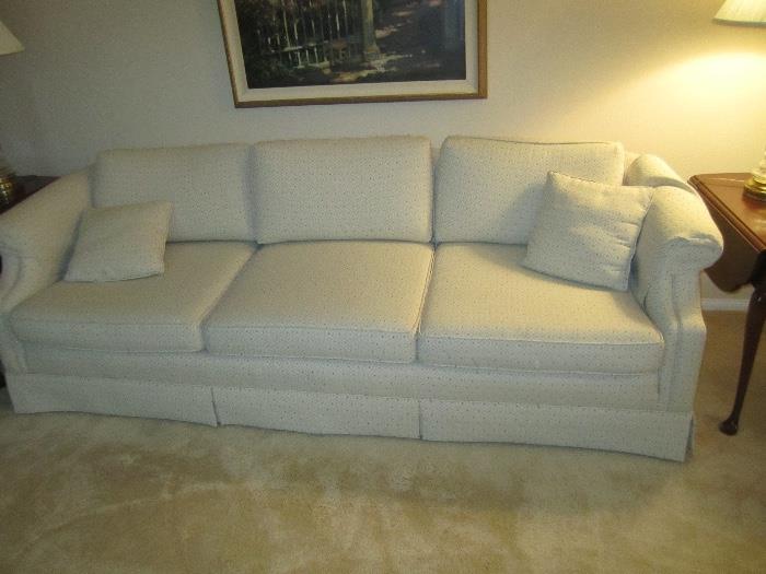 NICE SOFA