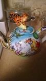 **COLLECTIBLE /LIMITED EDITION *** WINNIE THE POOH **HAPPY BIRTHDAY ** TEA POT