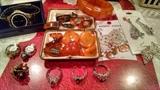 WOMENS.. MISC JEWELRY