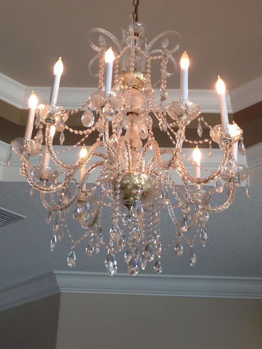 Beautiful one of a kind stunning chandelier 
