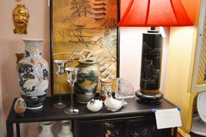 pretty Asian vases and knickknacks