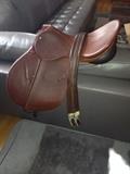 Caprilli 17.5" all purpose saddle