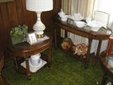 2 end tables, sofa table & coffee table, all match