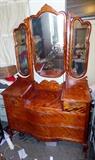Great looking striped Mahogany vanity from the 1920s