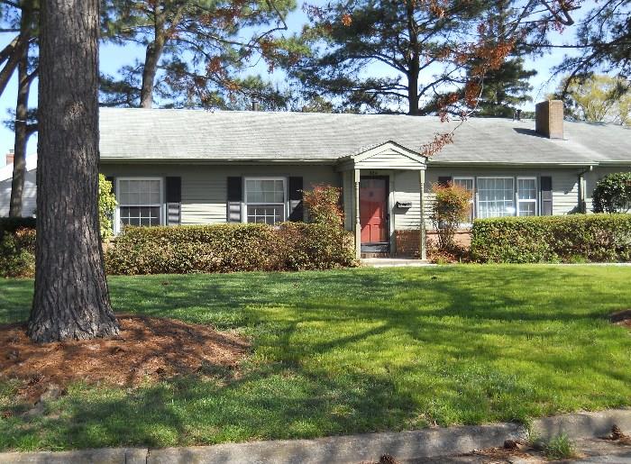 524 Williamsburg Road, Virginia Beach, VA 23462  The listing agent for the property is Susan Eschner of Realty Executives