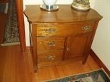 Another Oak washstand