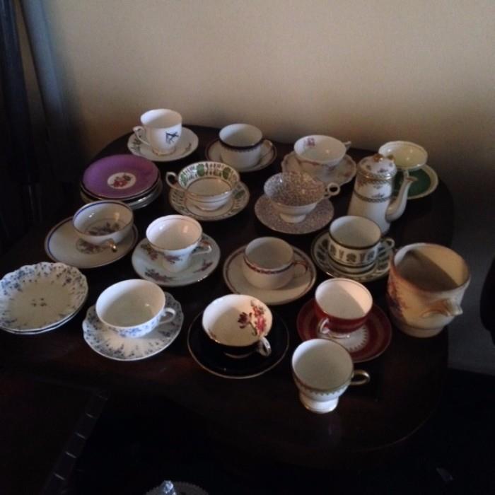 Lots of high End Tea Cup Sets. 