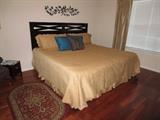 King bed - headboard removed for easy transport, Rize adjustable mattress, temper foam, and it comes with the bedding!