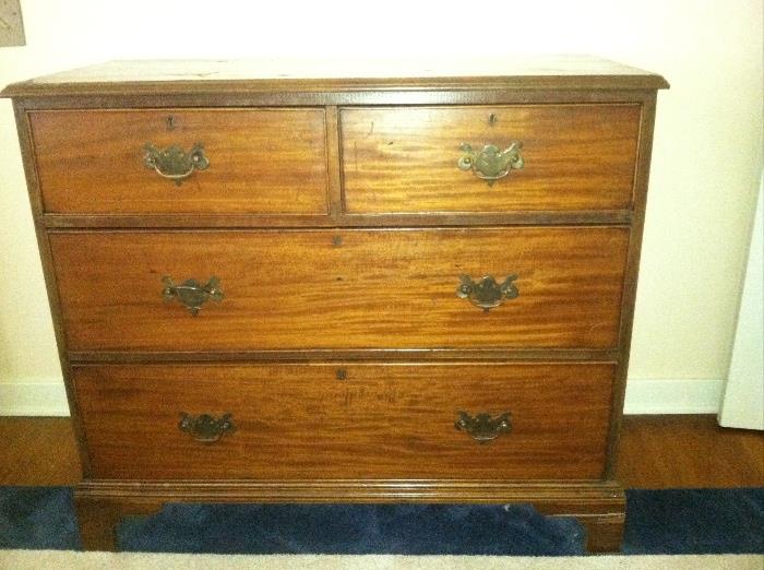 Chippendale Striped Mahogany Block front Federal 4 Drawer Chest