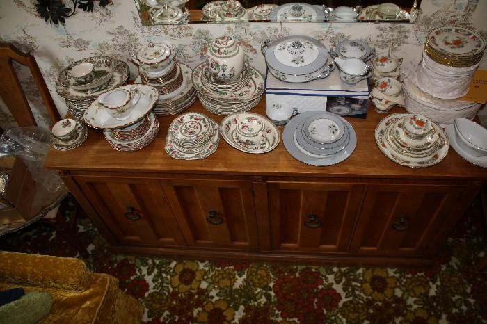 Five different patterns of china - Limoges, Harmony House, Johnson Bros.