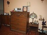 Dresser and lamps