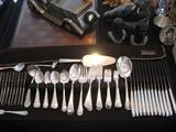 UNIQUE FLATWARE  SET