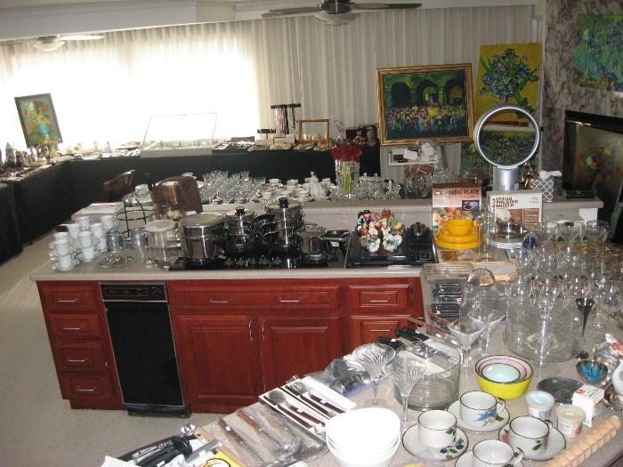 KITCHEN, GLASSWARE, ART WORK, JEWELRY.... MUST SEE!!!