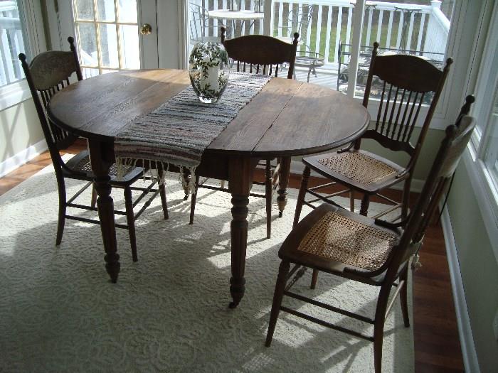 Solid wood Dining Room Table