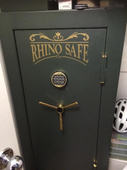 Rhino Gun Safe