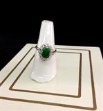 jadeite & diamond 14k