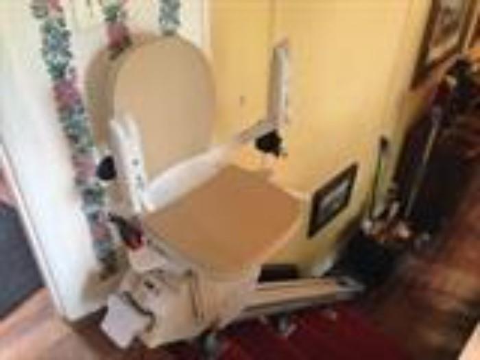 Stair lift chair, works great!