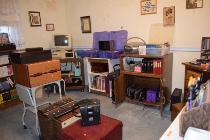 Media area Binnoculars, Camera Case File Cabinet Vintage Computer