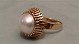 14k gold pearl ring