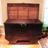 Dimensions (inches): 51 L, 25 W, 36 H