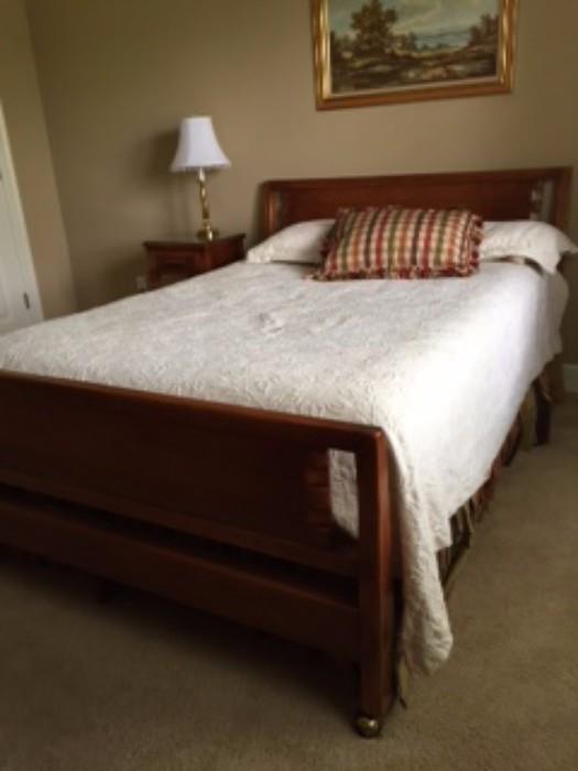 Maple Full Bed by Colonial Craft/ Mattress/Springs by Serta - like new