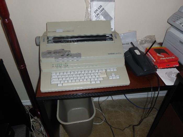Brother EM 530 electric type writer 