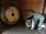 John Deere wheels 11-38 and fenders