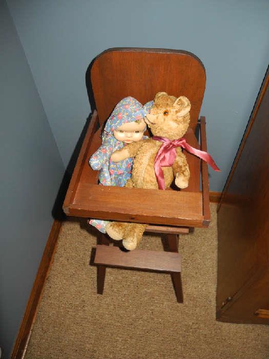 Child/doll antique high chair