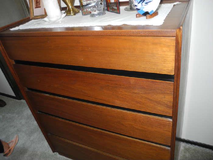 Mid-century modern bedroom furniture