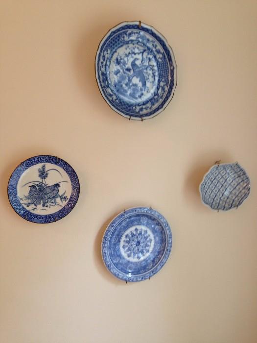 10 pieces of blue and white porcelain 