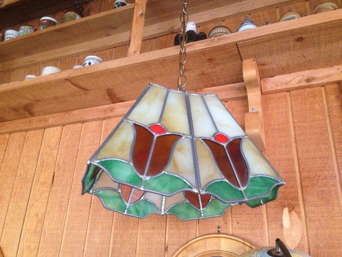 Tulip Stained glass hanging lamp
