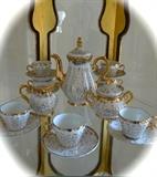 Stunning 24 karat gold trimmed Tea Set