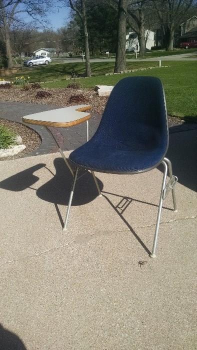 Herman Miller Eames Style Chair