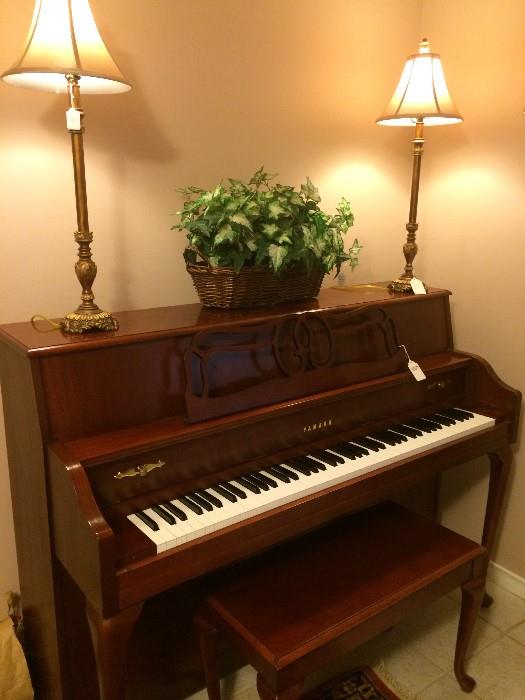               Yamaha piano in great condition