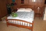 Nice Kincaid oak queen bed