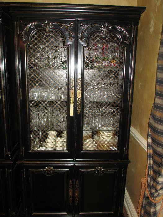 VINTAGE HENREDON FRENCH STYLE CUPBOARD 
WITH MESH DOORS
