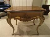 PAINTED FRENCH PROVINCIAL SIDE TABLE WITH BURLED TOP AND SINGLE DRAWER