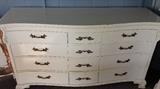 dresser / chest